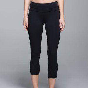 Lululemon Run: Inspire Crop II *Block-It Pocket